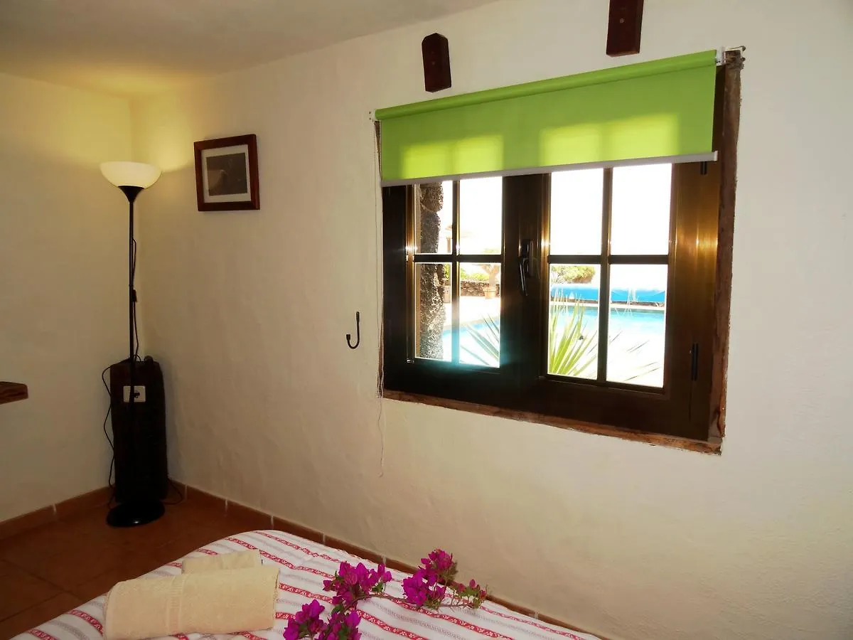 Casa Yuno Villa Tias Holiday home